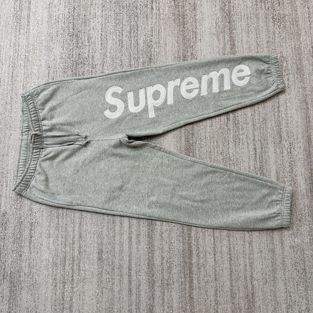 Supreme Satin Applique Tracksuit - Image 19