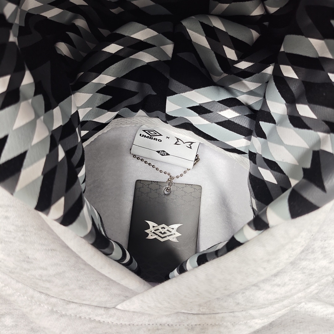 Mertra X Umbro Pink Double Hood Hoodie - Image 9