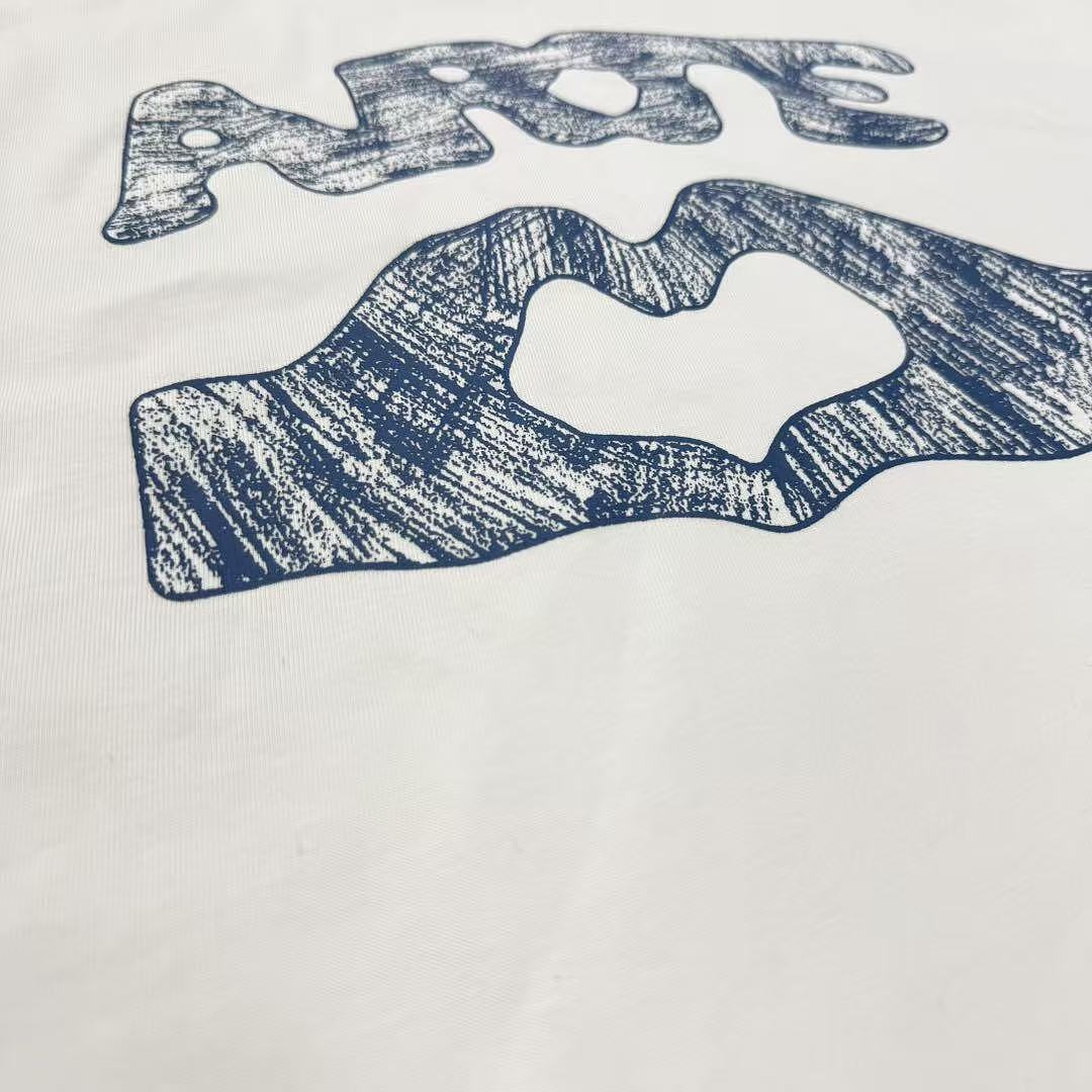 Arte Antwerp Diels Scribble Heart-Hands T-Shirt - Image 8