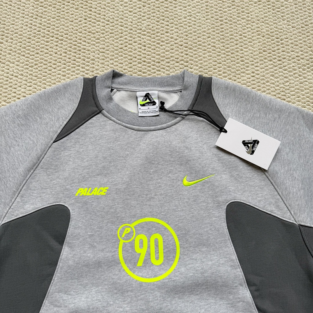 Pa Crew Neck Sweatshirt - Image 4