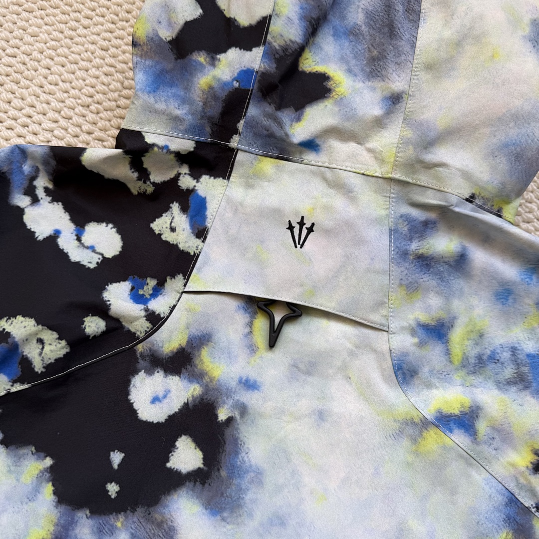 Nike jacket - Image 6
