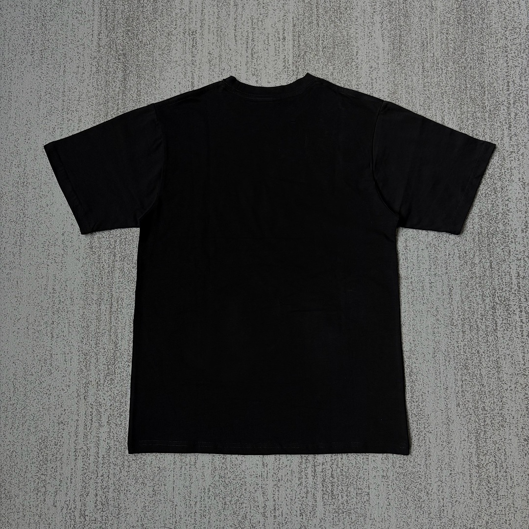Unbranded SNG Tee - Image 7