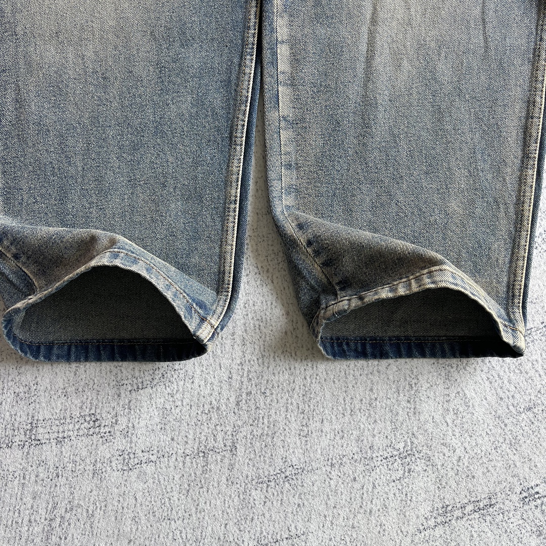 Carhartt Distressed Vintage Washed Blue Jeans - Image 12