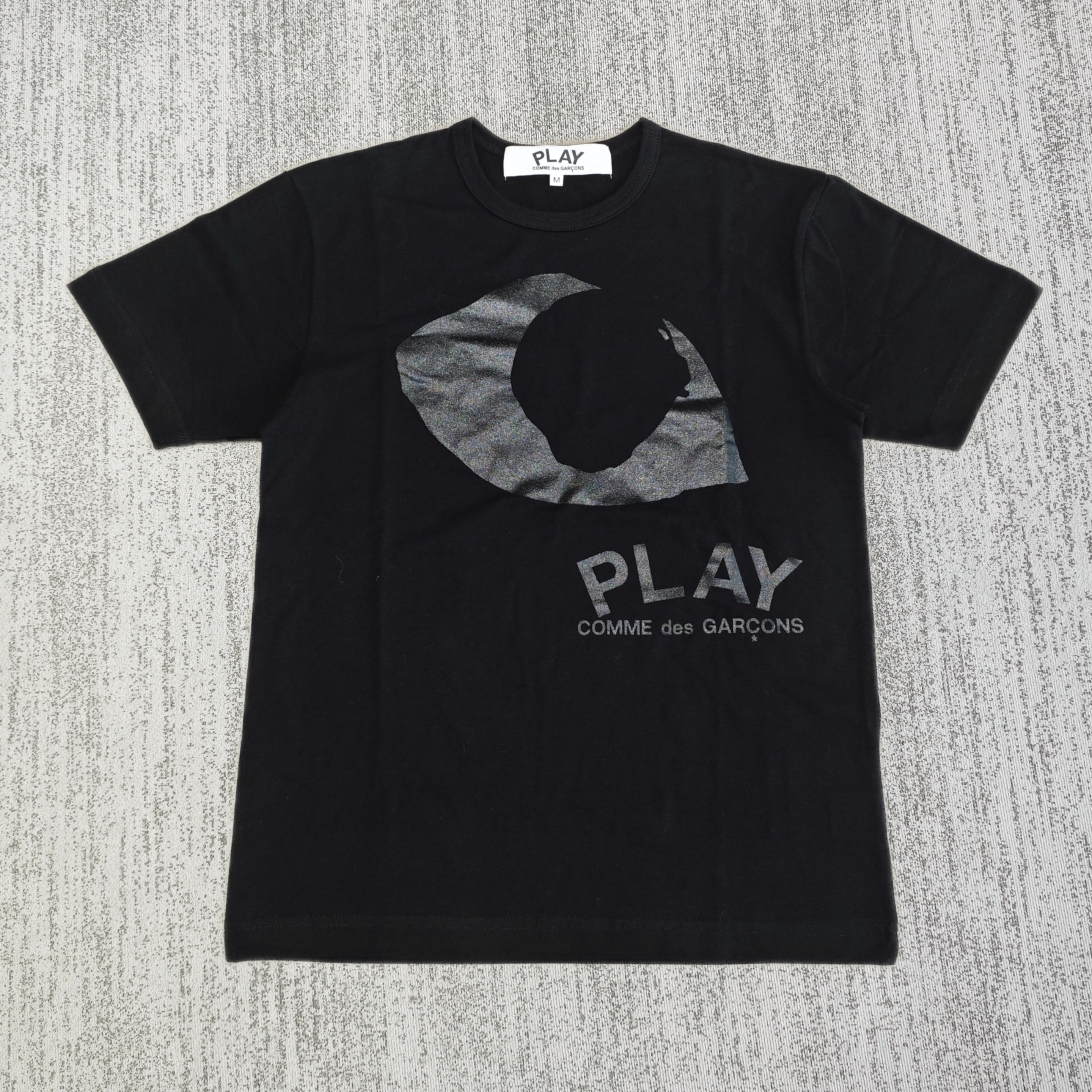 Comme des Garcons PLAY TEE - Image 10