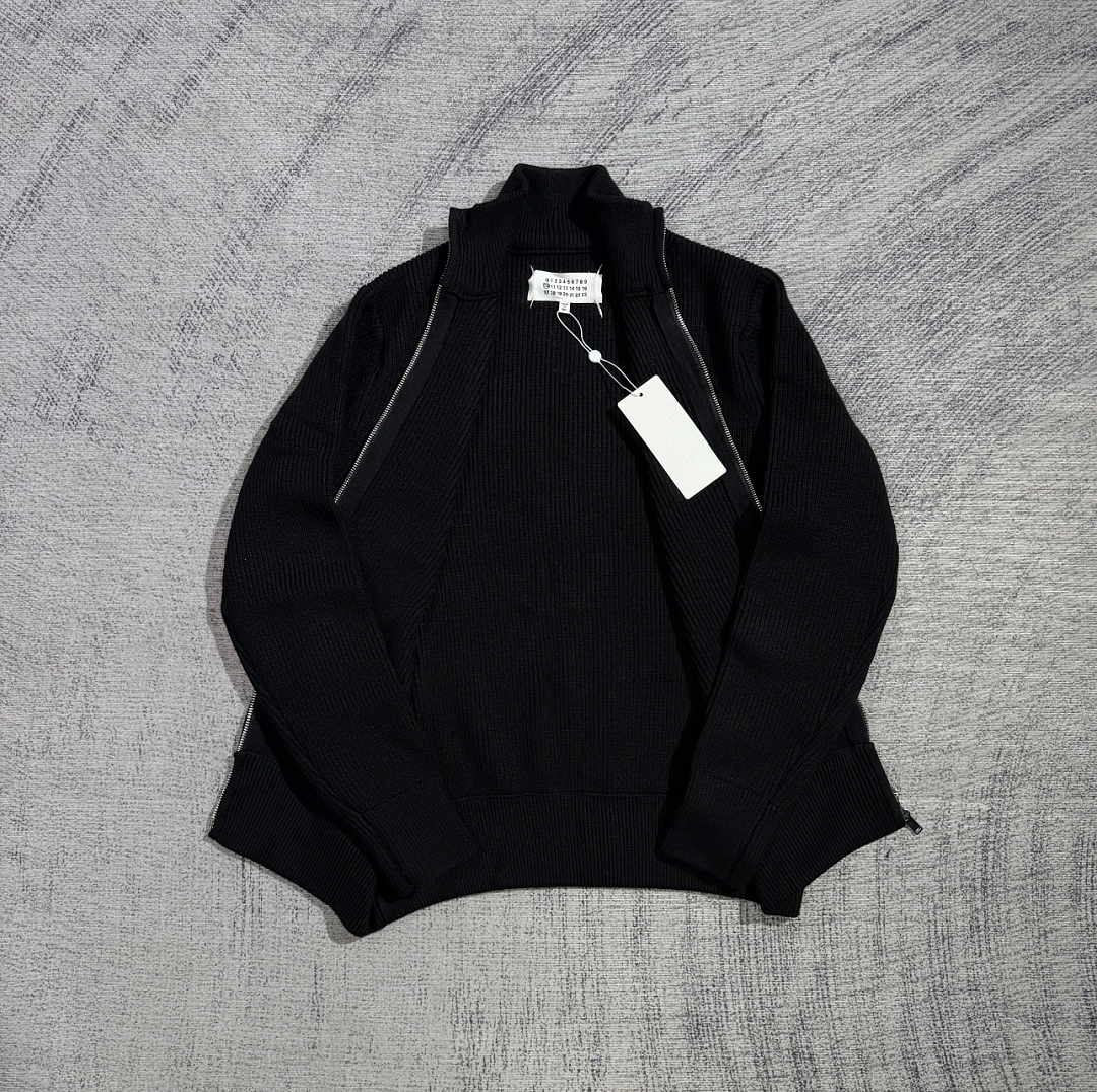 Maison Margiela Martin Margiela Black Wool Trucker Zip Sweater - Image 8