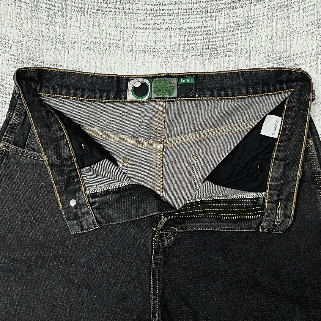 Poser Leaf Embroidered Denim Shorts - Image 10