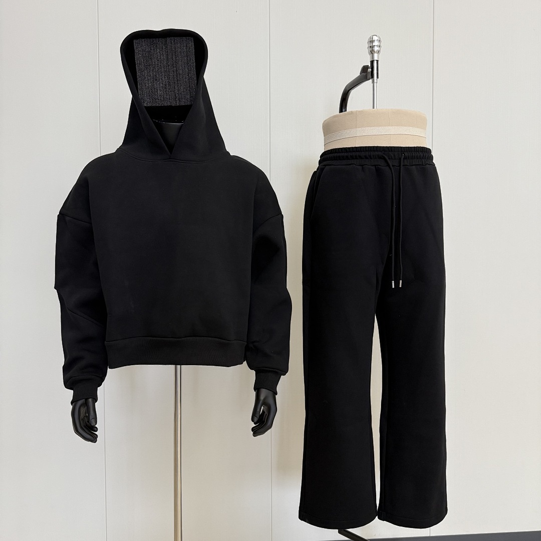 Saint Alexander Tracksuit - Image 29