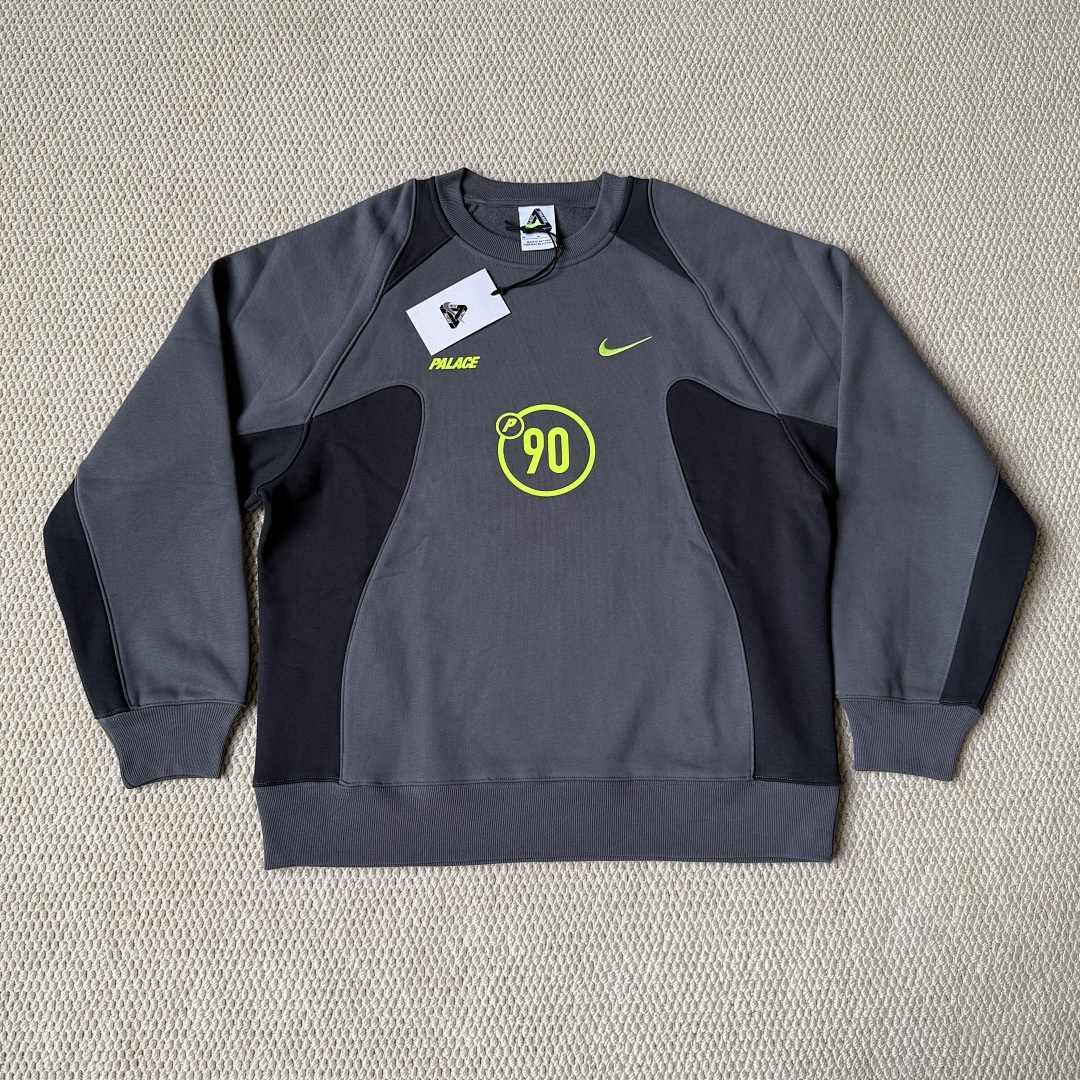 Pa Crew Neck Sweatshirt - Image 15