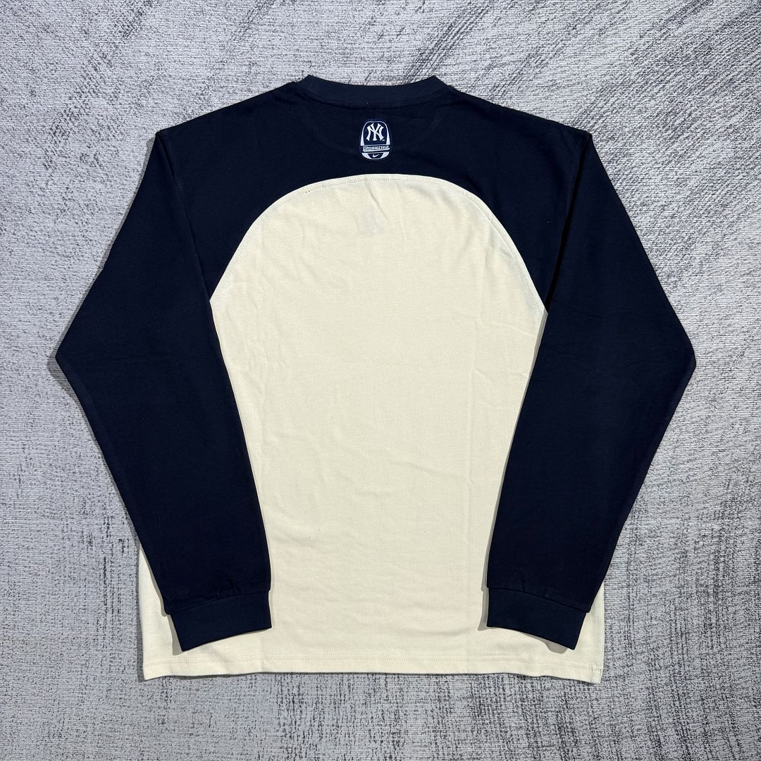 Nike 90S Vintage Nike/MLB New York Yankees Sleeves - Image 5