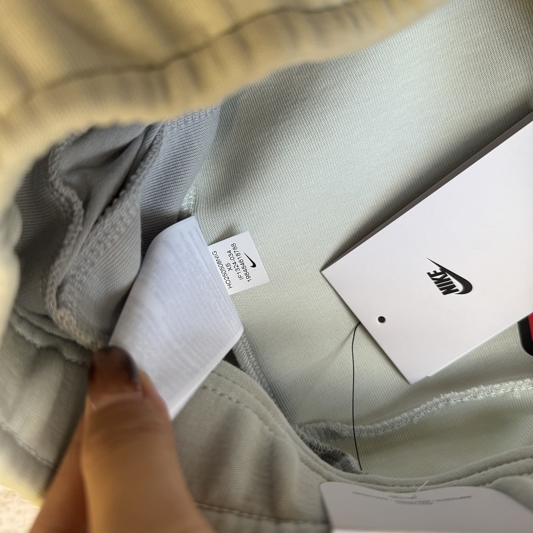 Nike New Tech Fleece (Grey) - Image 28