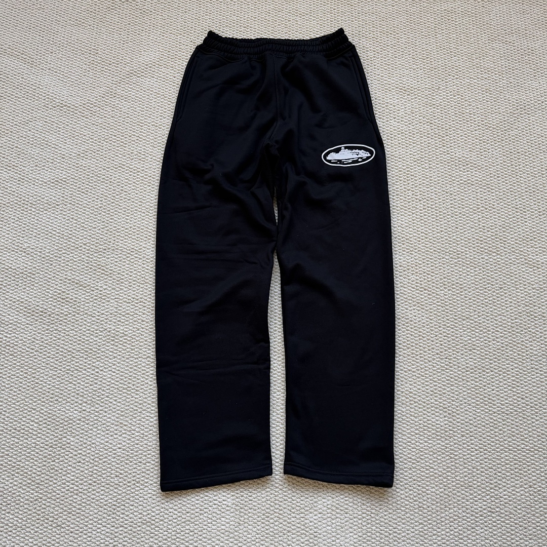 Corteiz logo tracksuit Black color - Image 12