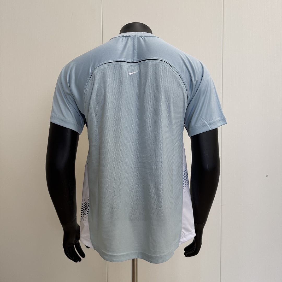 Nike TN Jersey - Image 3