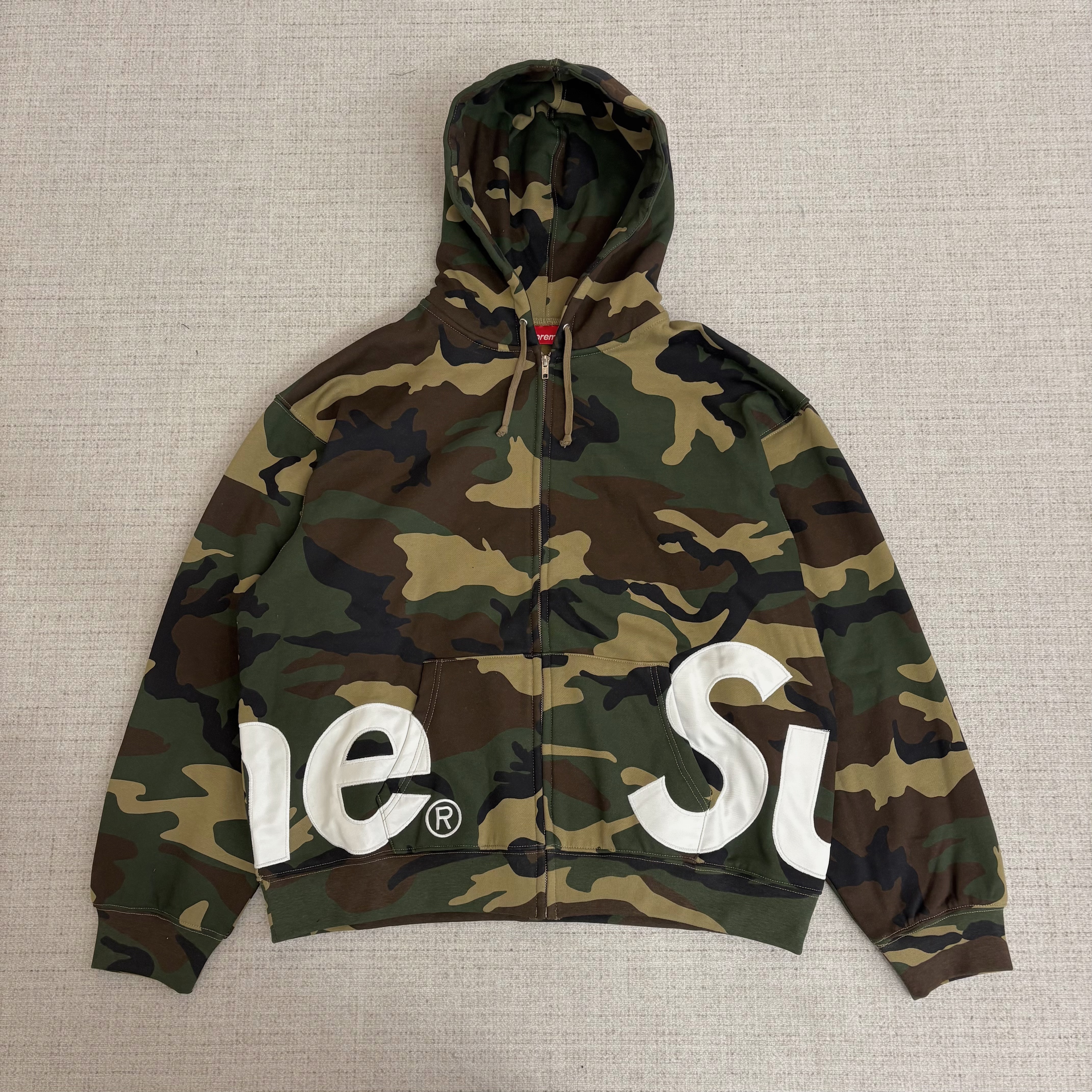 Supreme Big Logo Hoodie - Image 29
