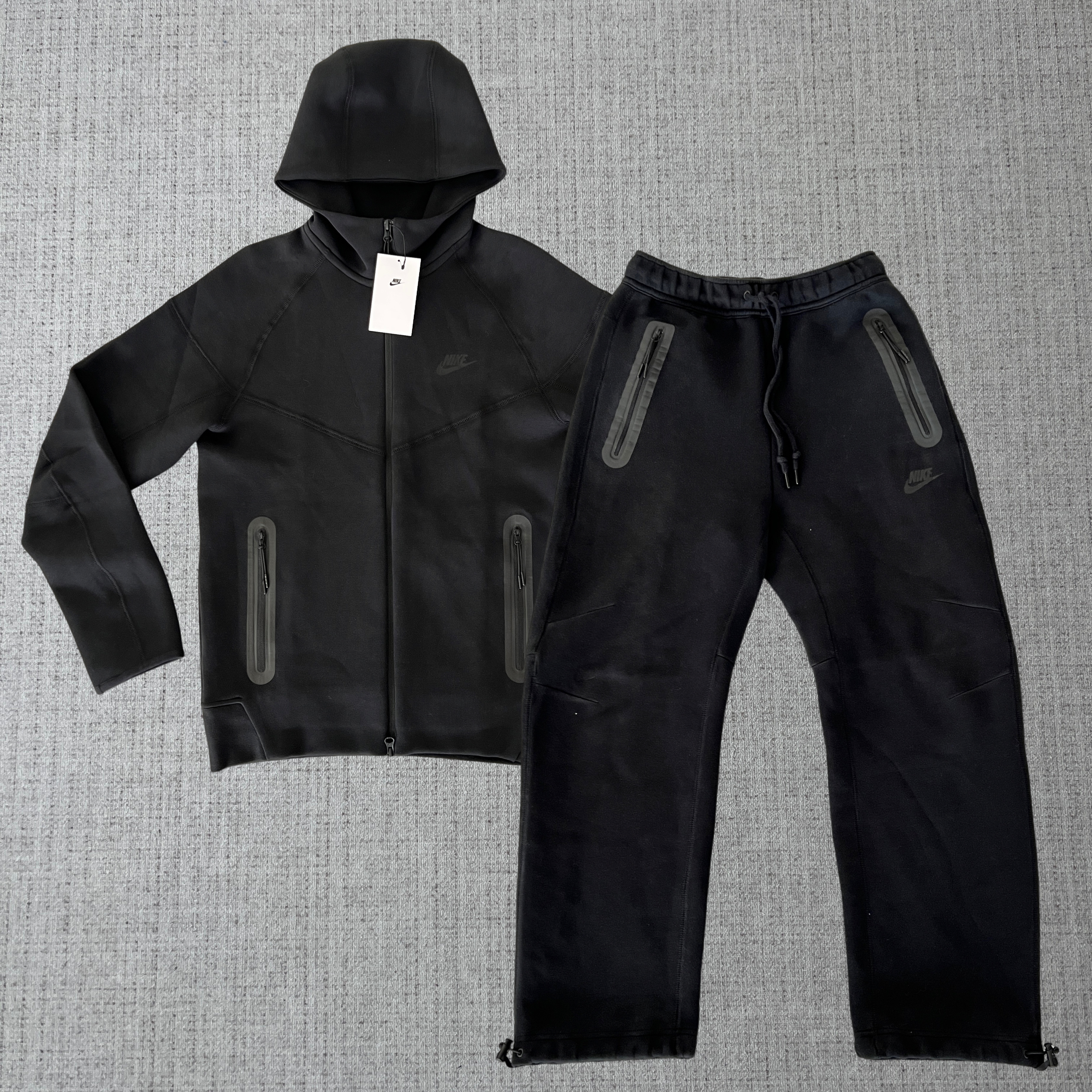Nike Tech Fleece Classic Baggy Tracksuit - Image 25