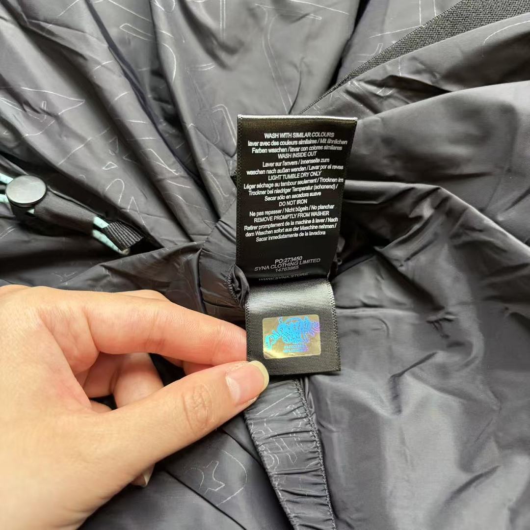 Syna World jacket - Image 12