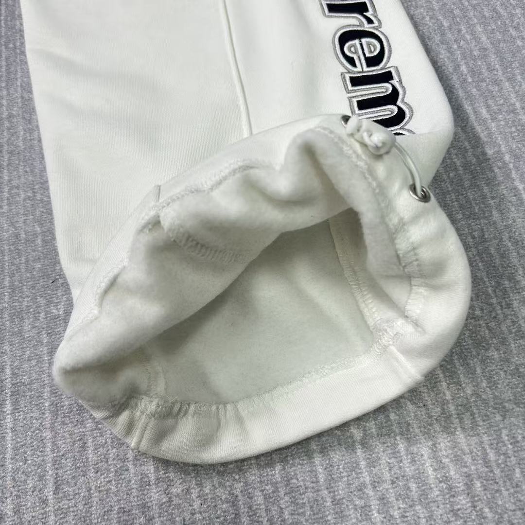 Supreme White Logo Tracksuit - Image 17