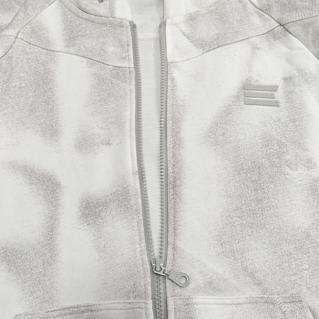 Kroen suit - Image 18