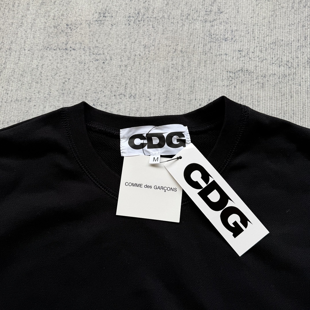 Comme des Garcons Crewneck Sweatshirt - Image 4
