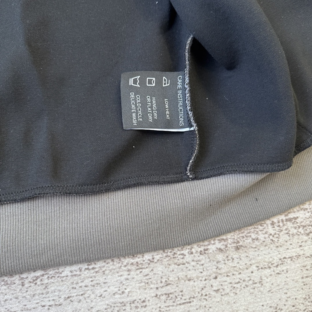 Saint Alexander tracksuit (ZIP) - Image 7