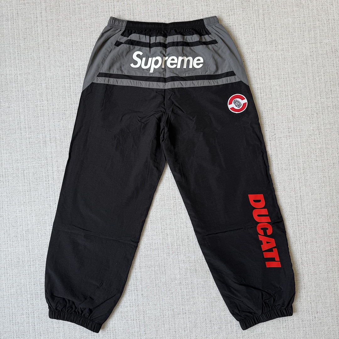 Supreme Ducati Tracksuit - Image 19