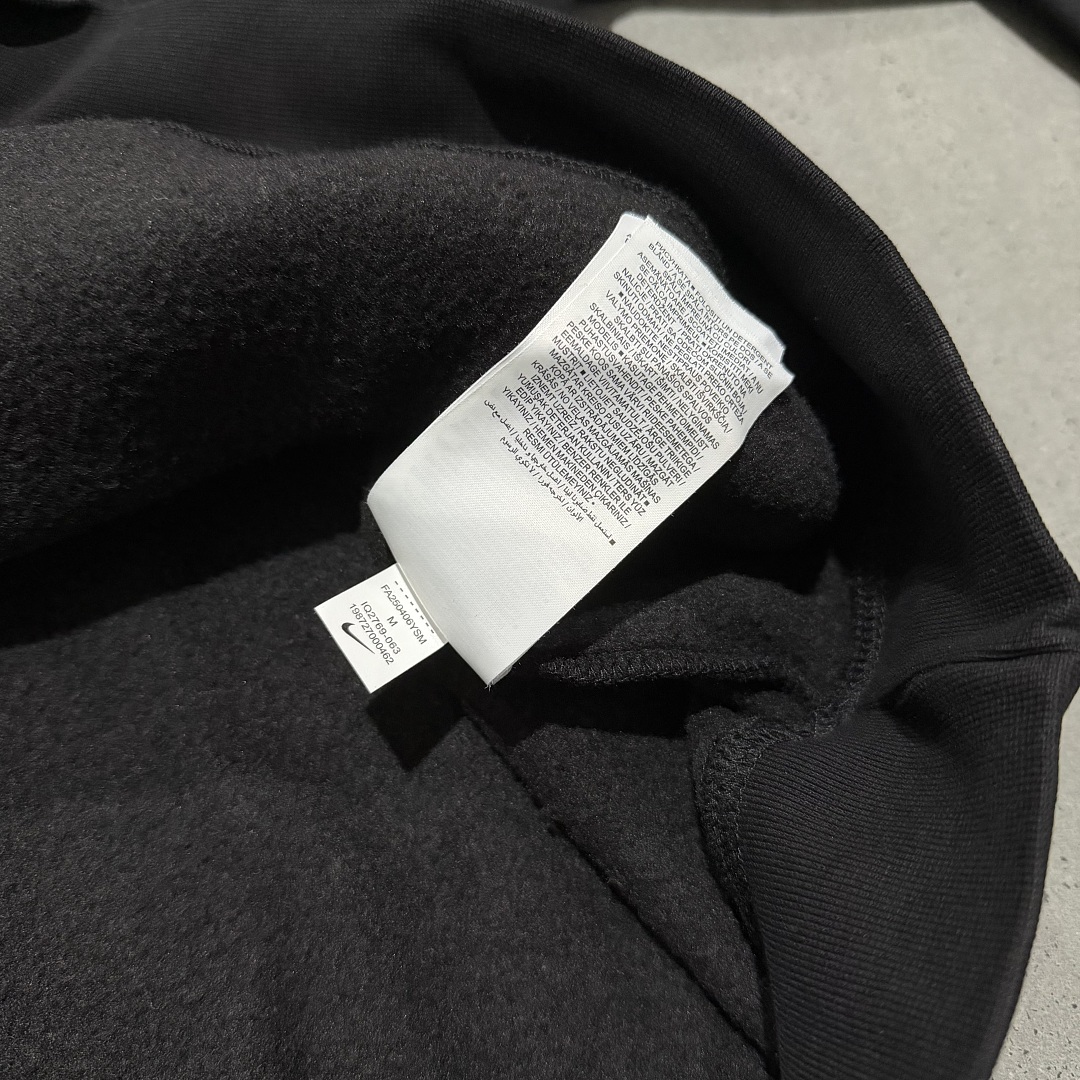 Nike Classic Tracksuit - Image 9