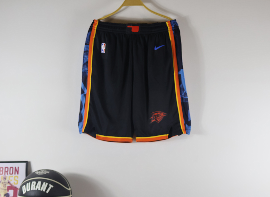 Unbranded S-2XL Thunder City Version Short, photo 1