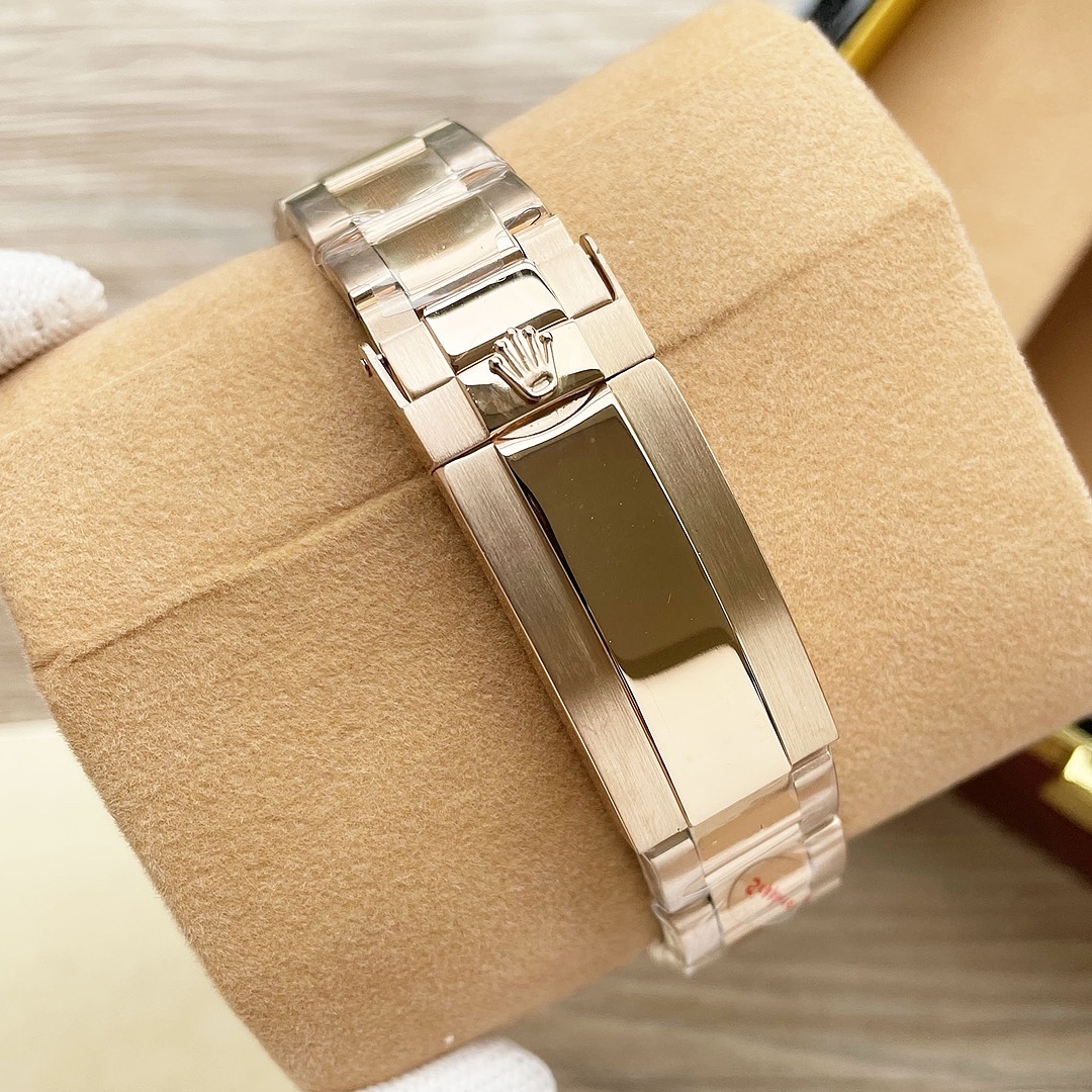 On Running Rolex - Image 9