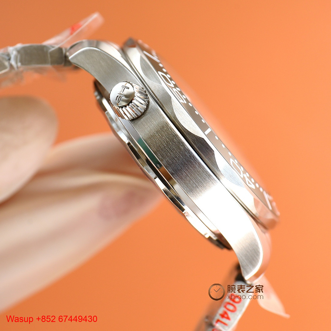 Other Omega Seamaster Diver 300M 42.20.10.001 Green Dial - Image 2