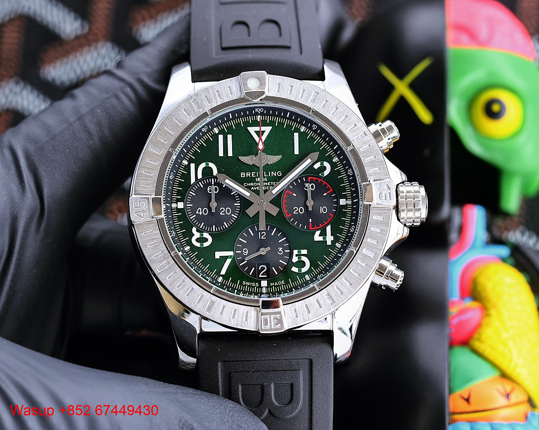 Other Breitling Avenger Chronograph Green Dial