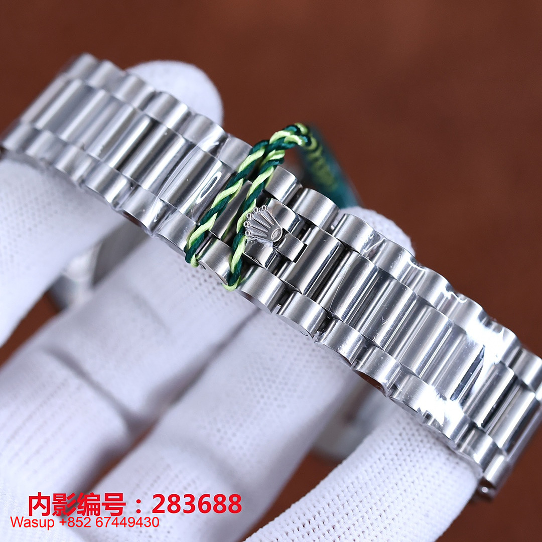 Other Rolex Day Date 228239 Green Dial - Image 2