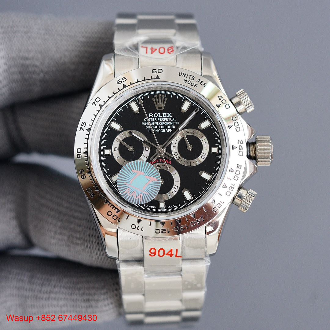 On Running Rolex Cosmograph Daytona 116520 White Gold Black Dial Silver Bezel