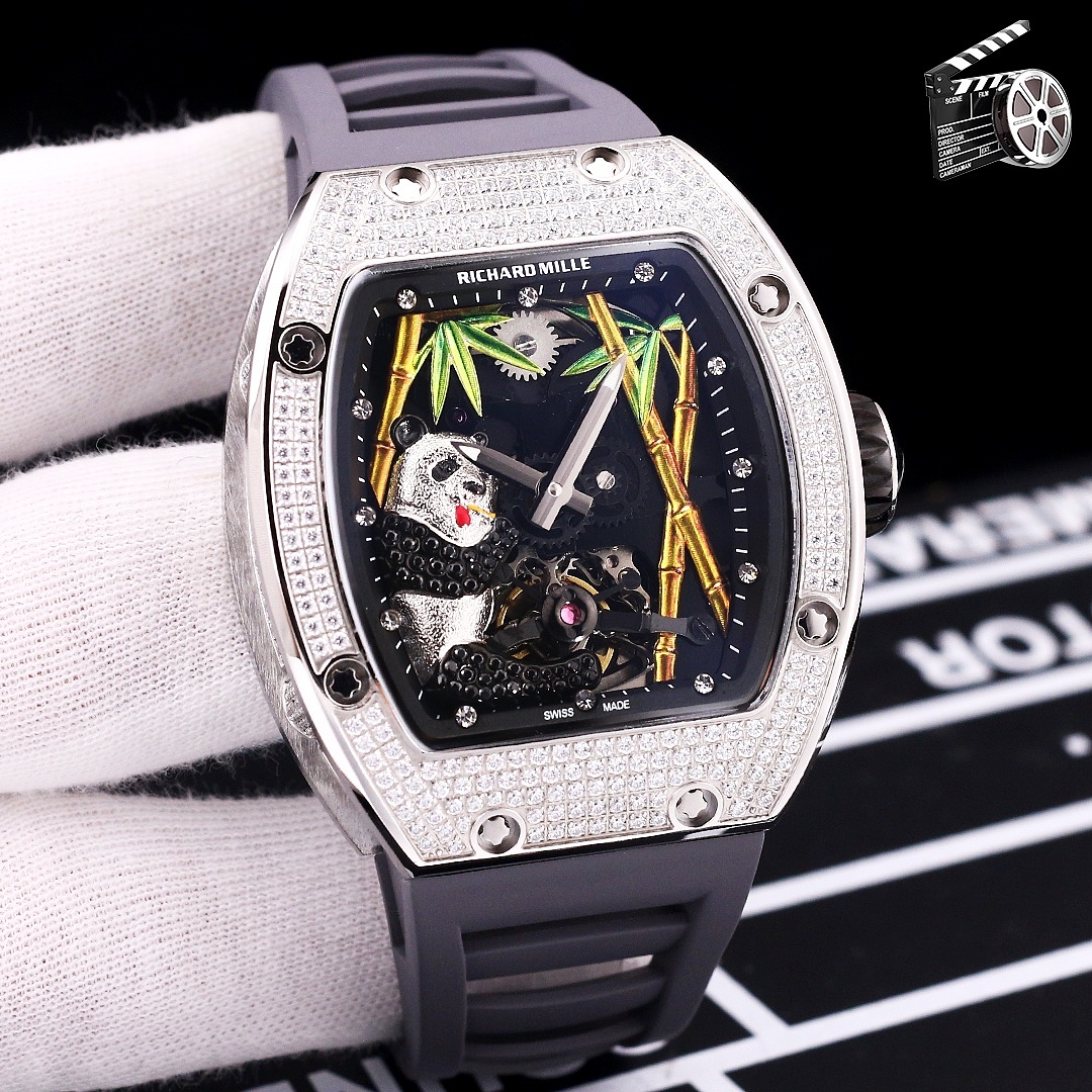 Chanel 135 - Image 8