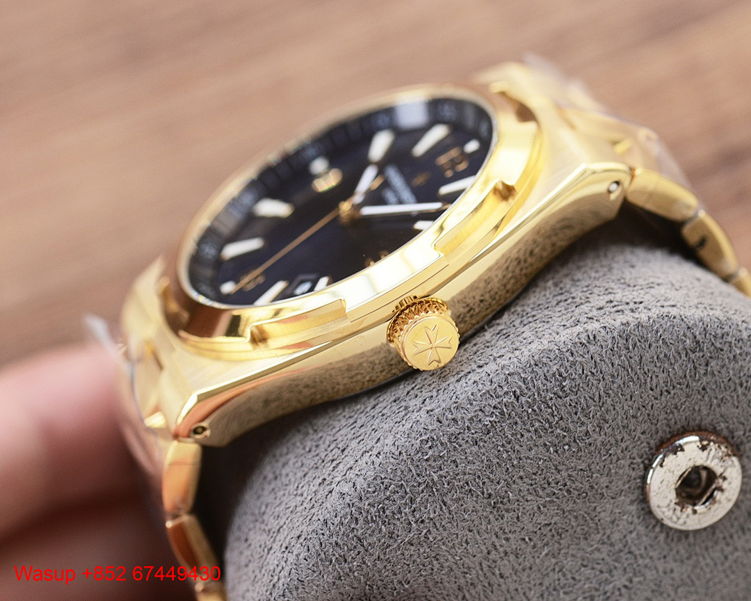 On Running Vacheron Constantin Overseas 47040 Rose Gold Black Dial - Image 4