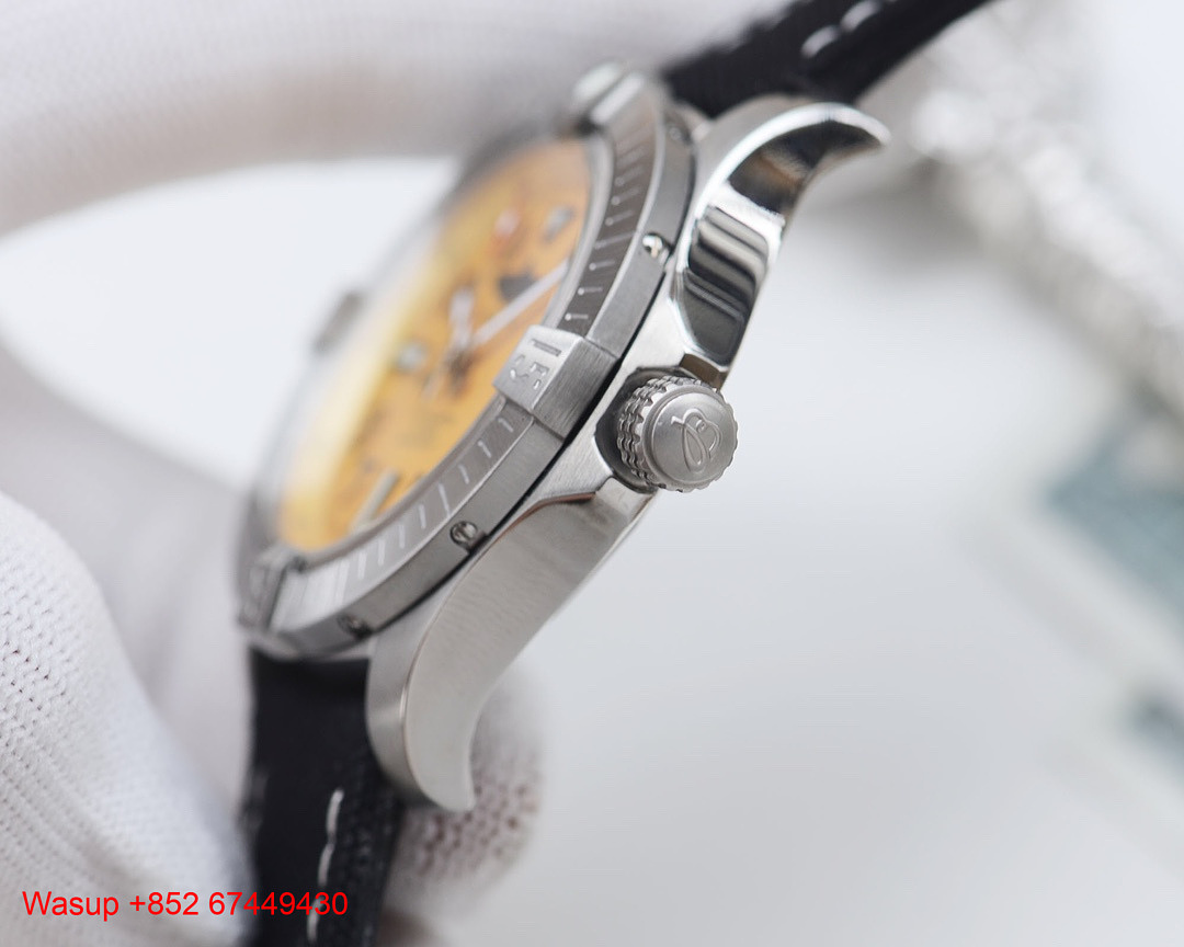 Other Breitling Avenger II Seawolf A17331101B2A1 Black Dial - Image 4