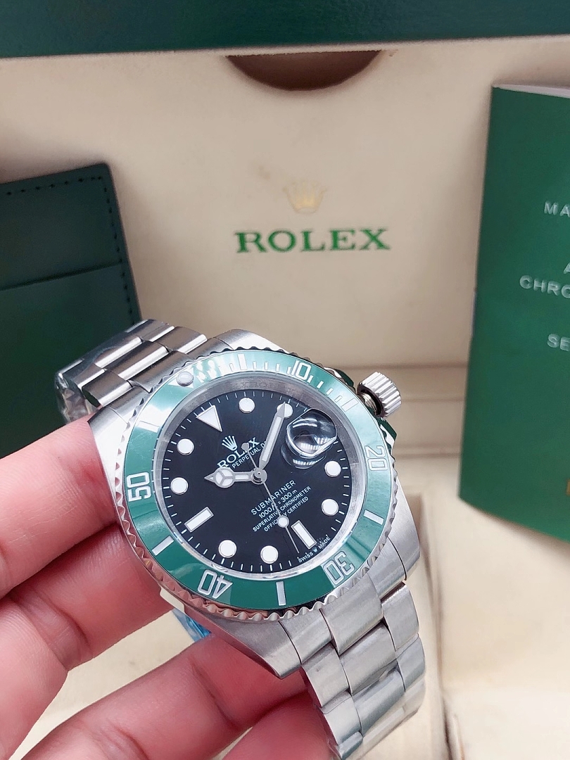 Other Rolex Submariner M126610LV-0002 Green Bezel - Image 7