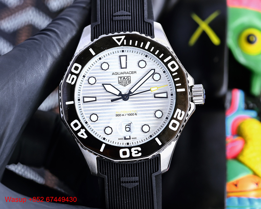 Other TAG Black Aquaracer Professional 300 White Dial