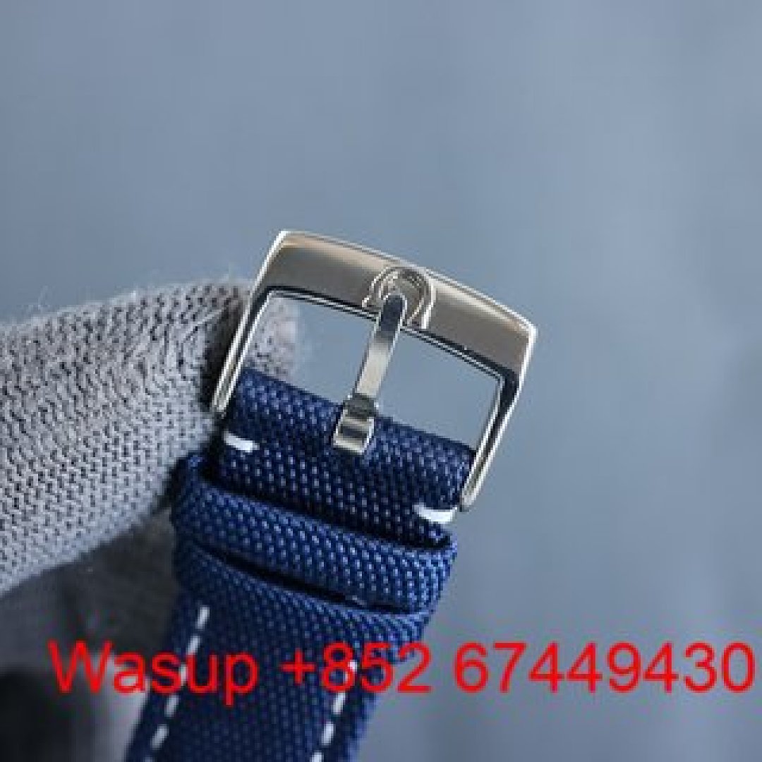 Other Omega Speedmaster Silver Snoopy Award 50Th Anniversary Chronograph 310.32.42.50.02.001 Nato Ban - Image 2