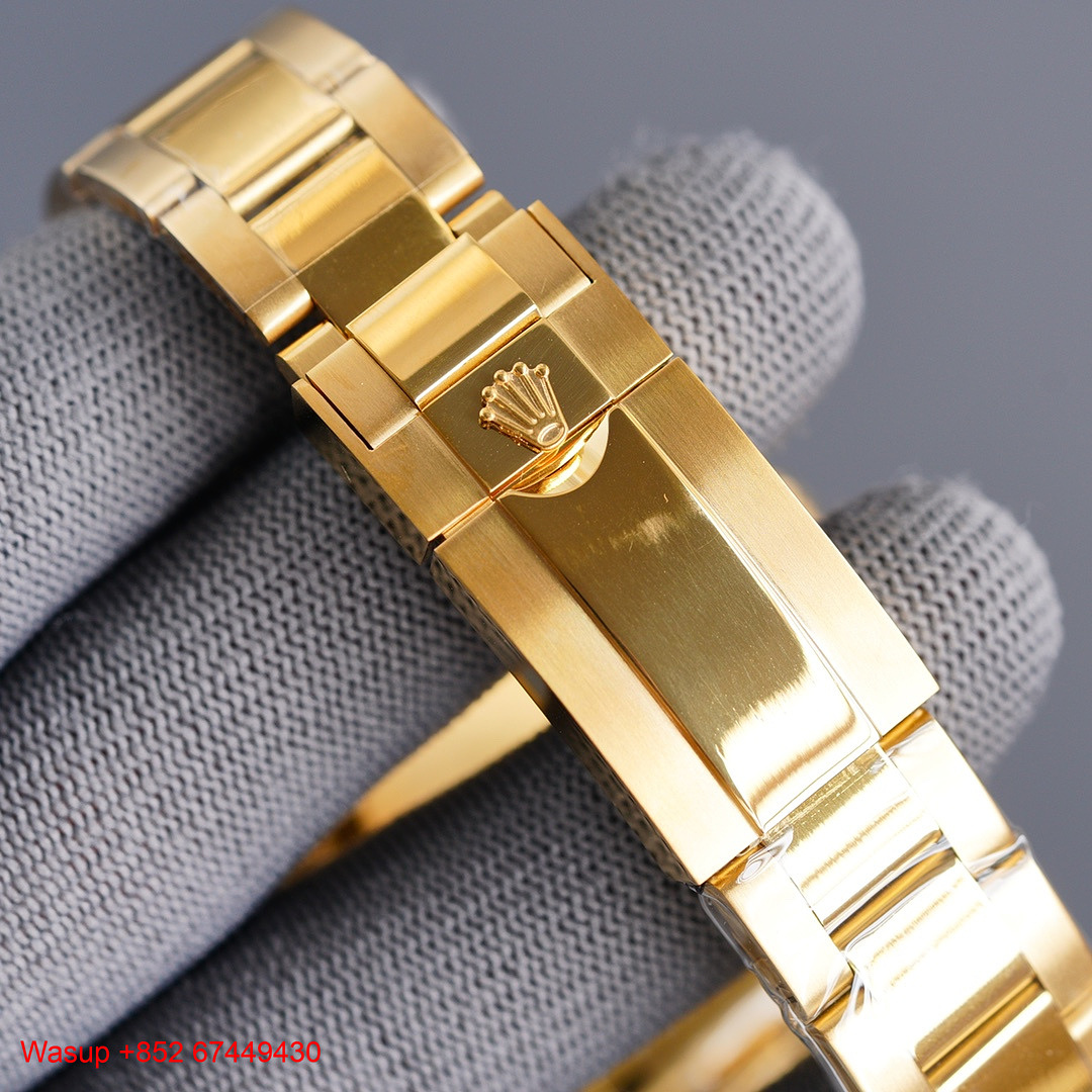 On Running Rolex Cosmograph Daytona Full Gold Black Bezel - Image 2
