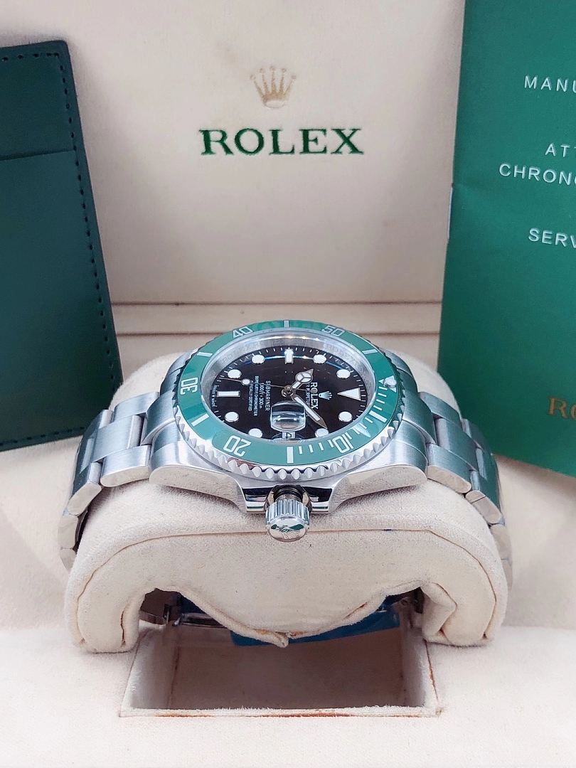 Other Rolex Submariner M126610LV-0002 Green Bezel - Image 5