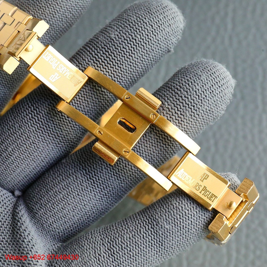Other Audemars Piguet Royal Oak 15400ST Full (Gold) - Image 2