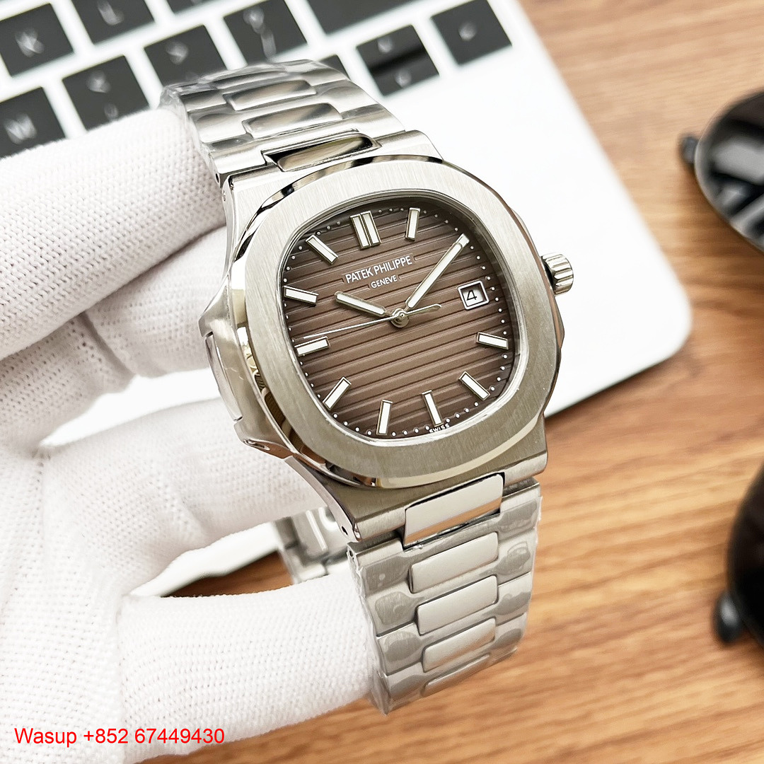 Other Patek Philippe Nautilus 5711 1A (White) - Image 4