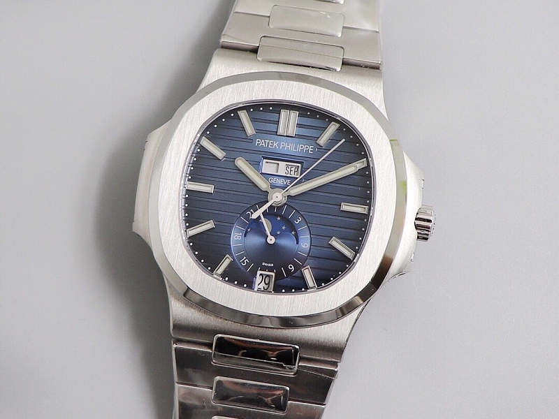 Patek Philippe Nautilus 5726 Blue Dial, photo 1