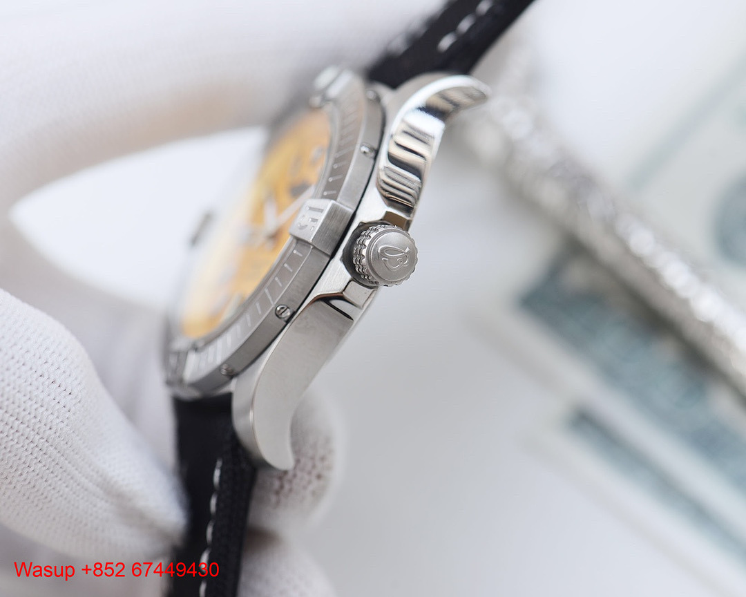 Other Breitling Avenger A32397101A1A1 White Dial - Image 4