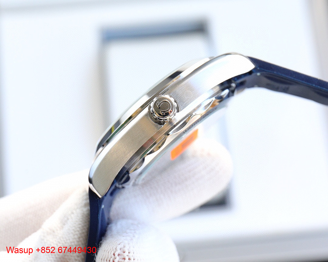 Other Omega Seamaster 220.10.41.21.03.004 Stainless Steel - Image 3