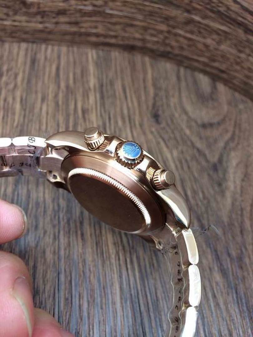 On Running ROLEX - Image 4