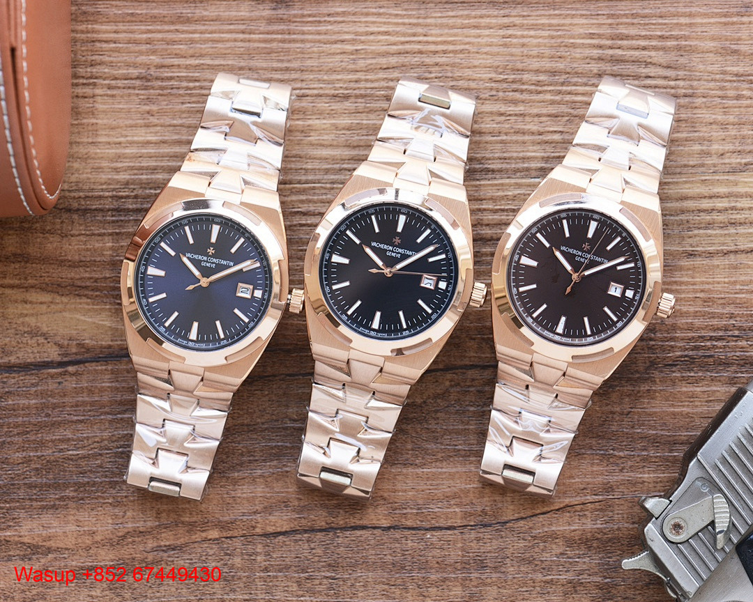 On Running Vacheron Constantin Overseas 4500V Rose Gold Green Dial - Image 3