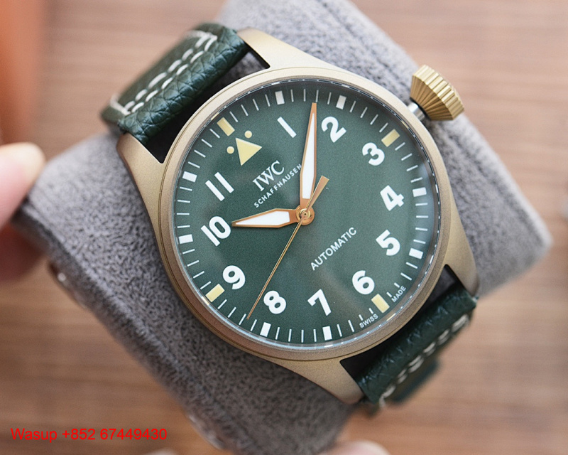 Other IWC Pilot's Big Pilot Brass Case Green Dial, photo 1