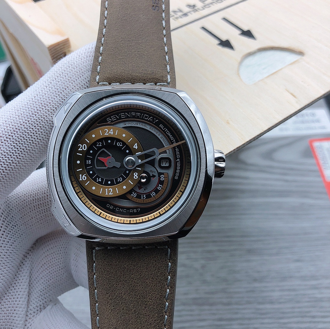 Other SevenFriday Q2/01 - Image 4