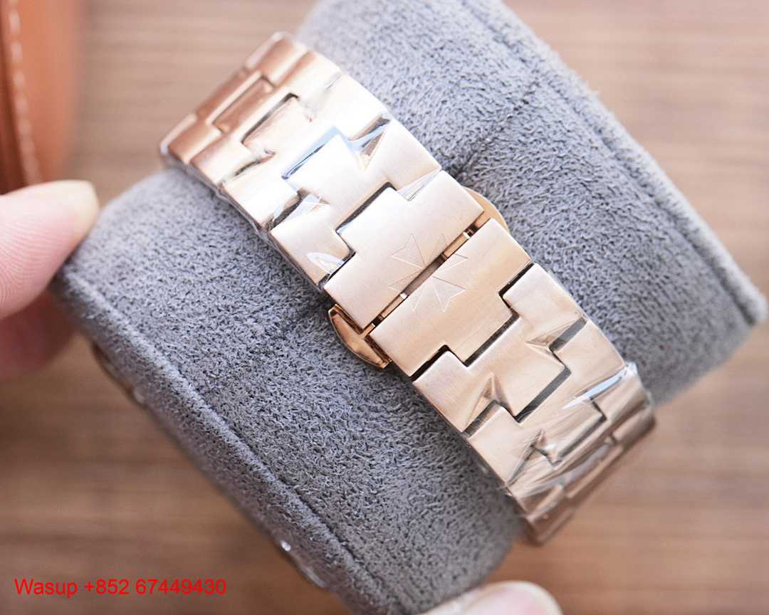 On Running Vacheron Constantin Overseas 4500V Rose Gold Brown Dial - Image 2