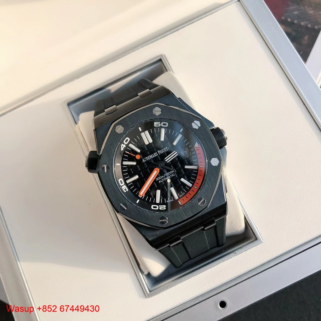 Other Audemars Piguet Royal Oak Offshore 15720ST Black Dial - Image 6
